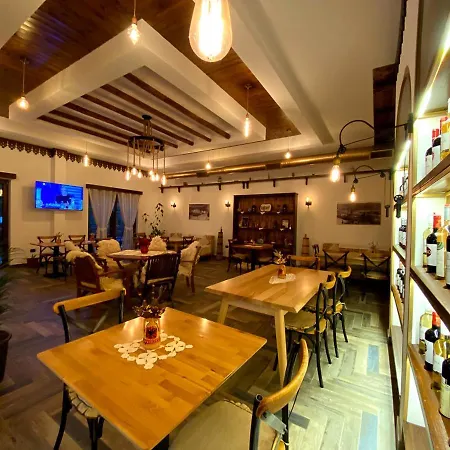 بيت ضيافة Nena Dashuri Agroturizem