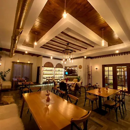 Nena Dashuri Agroturizem Maison d'hôtes 4*