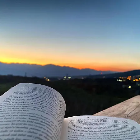 Nena Dashuri Agroturizem בית הארחה Peshkopi