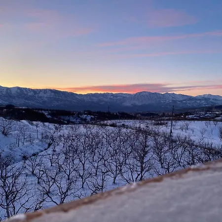 בית הארחה Nena Dashuri Agroturizem Peshkopi
