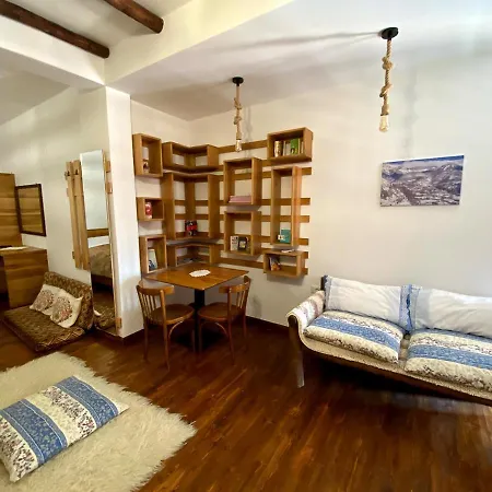 בית הארחה Nena Dashuri Agroturizem