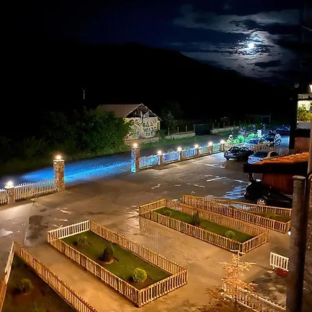 Nena Dashuri Agroturizem Vendégház 4*