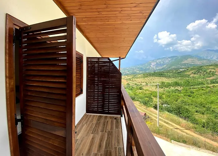 Nena Dashuri Agroturizem