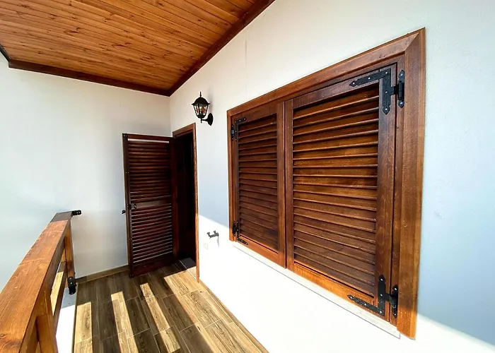 Nena Dashuri Agroturizem