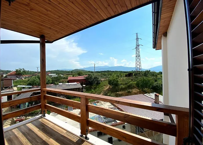 Nena Dashuri Agroturizem