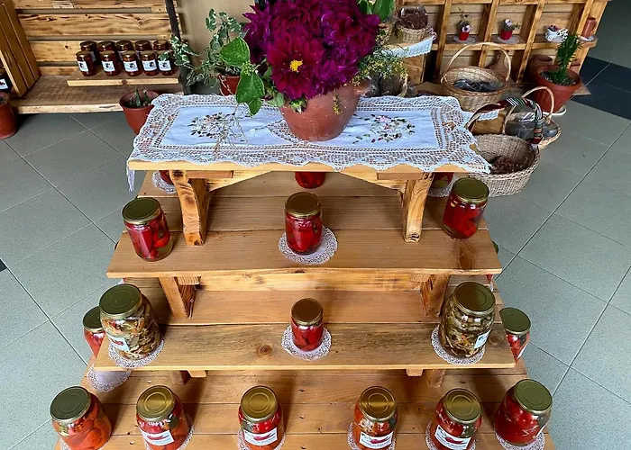 Nena Dashuri Agroturizem Peshkopi