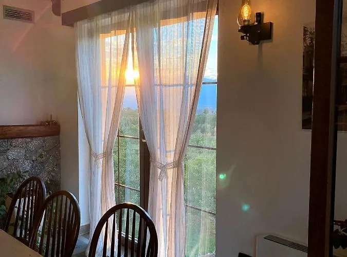 Penzion Nena Dashuri Agroturizem 4*