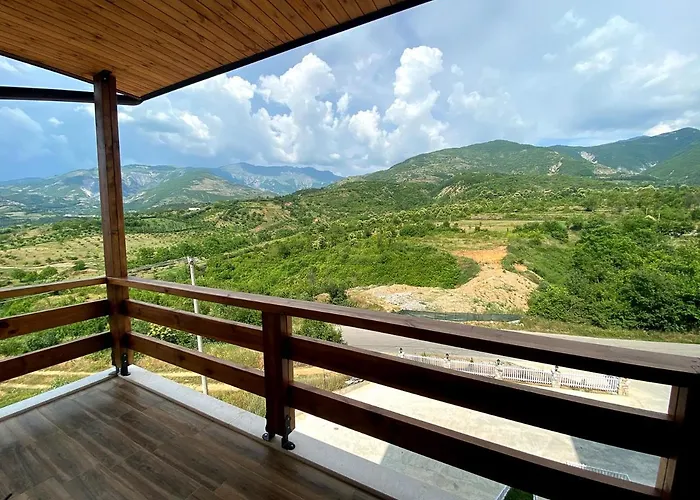 Nena Dashuri Agroturizem 4* Peshkopi