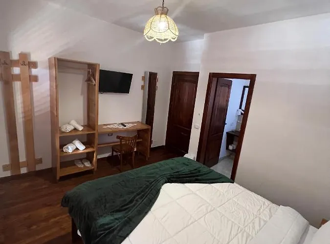 Nena Dashuri Agroturizem Konukevi 4*