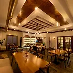 Nena Dashuri Agroturizem 게스트하우스 4*