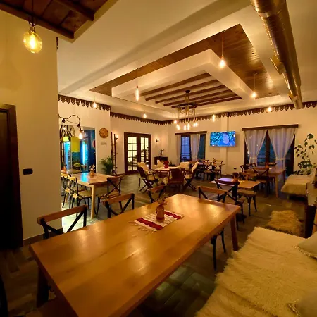 Nena Dashuri Agroturizem Гостевой дом 4*