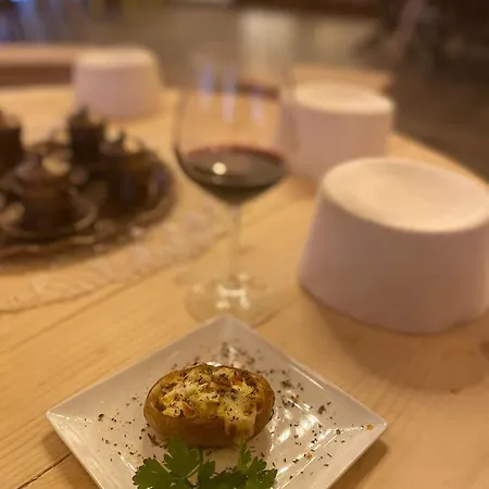 Nena Dashuri Agroturizem Hotel