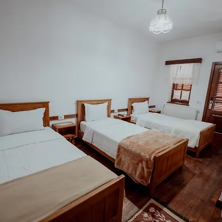 Nena Dashuri Agroturizem Affittacamere