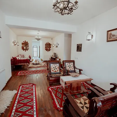 Affittacamere Nena Dashuri Agroturizem Peshkopi