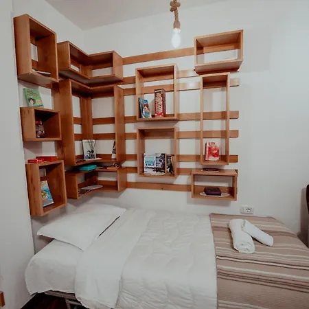 Nena Dashuri Agroturizem 4* Peshkopi