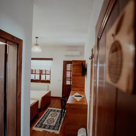 Nena Dashuri Agroturizem Affittacamere Peshkopi