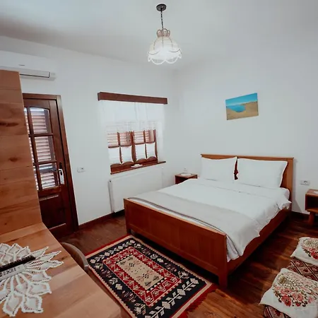 Nena Dashuri Agroturizem